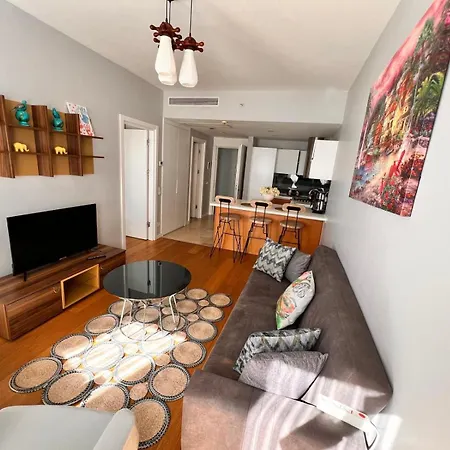 Divan - Guenesli Near Atakoey Metro Station * Стамбул