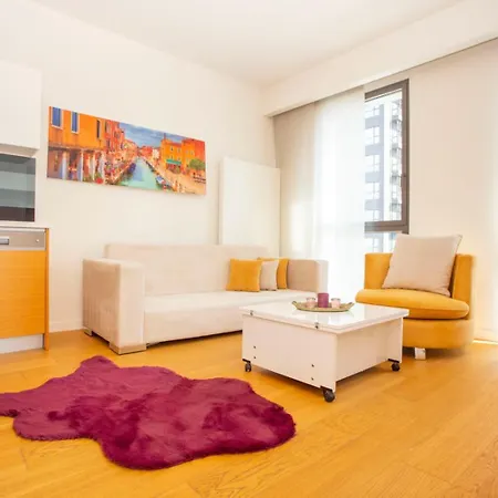 Апартаменты Divan - Guenesli Near Atakoey Metro Station