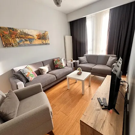 Divan - Guenesli Near Atakoey Metro Station