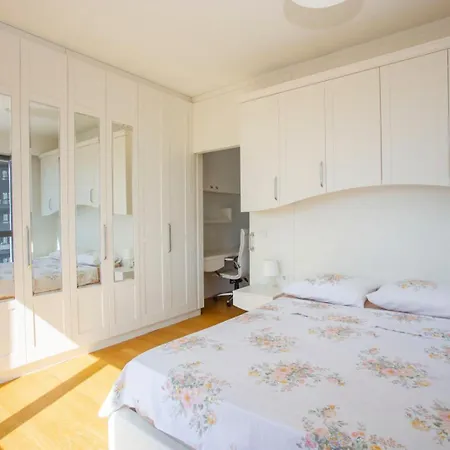 Divan - Guenesli Near Atakoey Metro Station Apartman