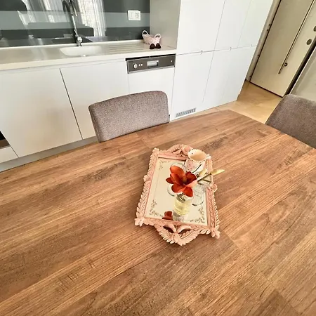 Lägenhet Divan - Guenesli Near Atakoey Metro Station Istanbul