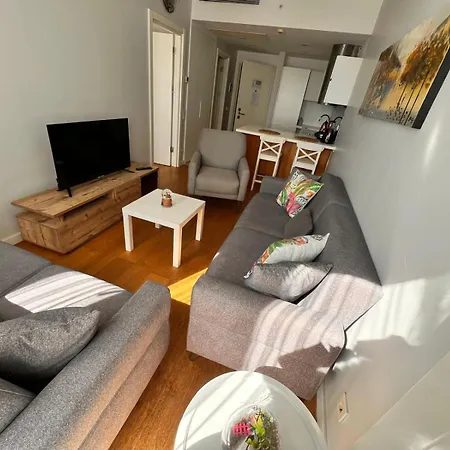 Divan - Guenesli Near Atakoey Metro Station Apartman *