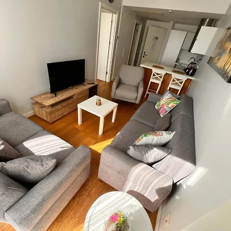 Apartman Divan - Guenesli Near Atakoey Metro Station *