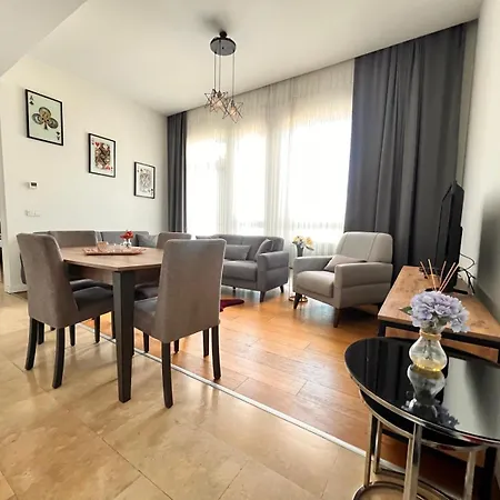 Divan - Guenesli Near Atakoey Metro Station Istanbul